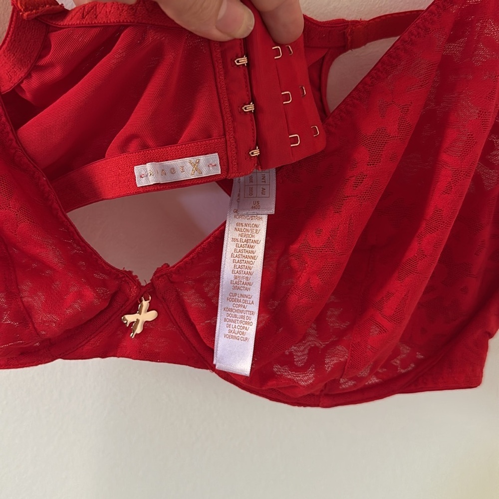 Savage X Fenty Bra 44DD Red Logo UnLined Bra Riahanna Underwire - Picture 5 of 6